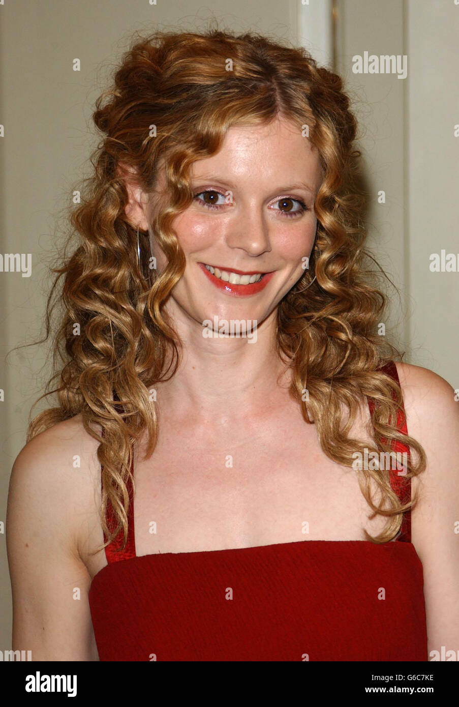 Schauspielerin emilia fox kommt mit sony radio awards 2003 le meridien
