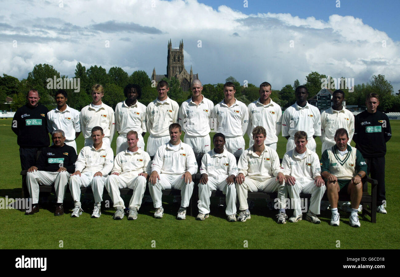 Die Zimbabwe Tour Cricket-Team für 2003 bei einer Fotocall vor seiner Teams Beteiligung an der npower Test Series. Stockfoto