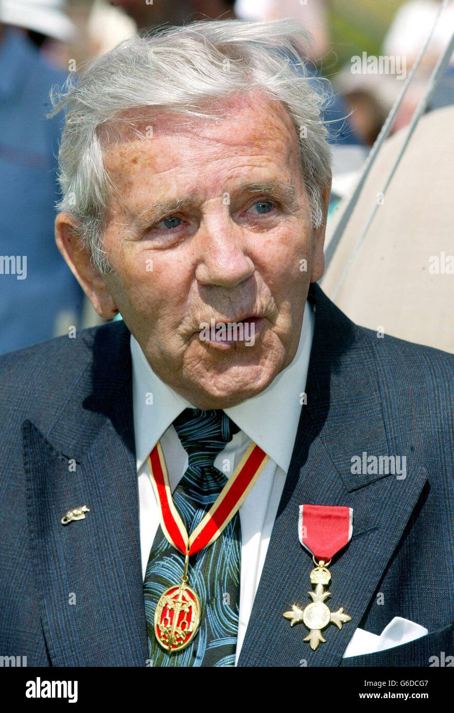 Sir Norman Wisdom Stockfoto
