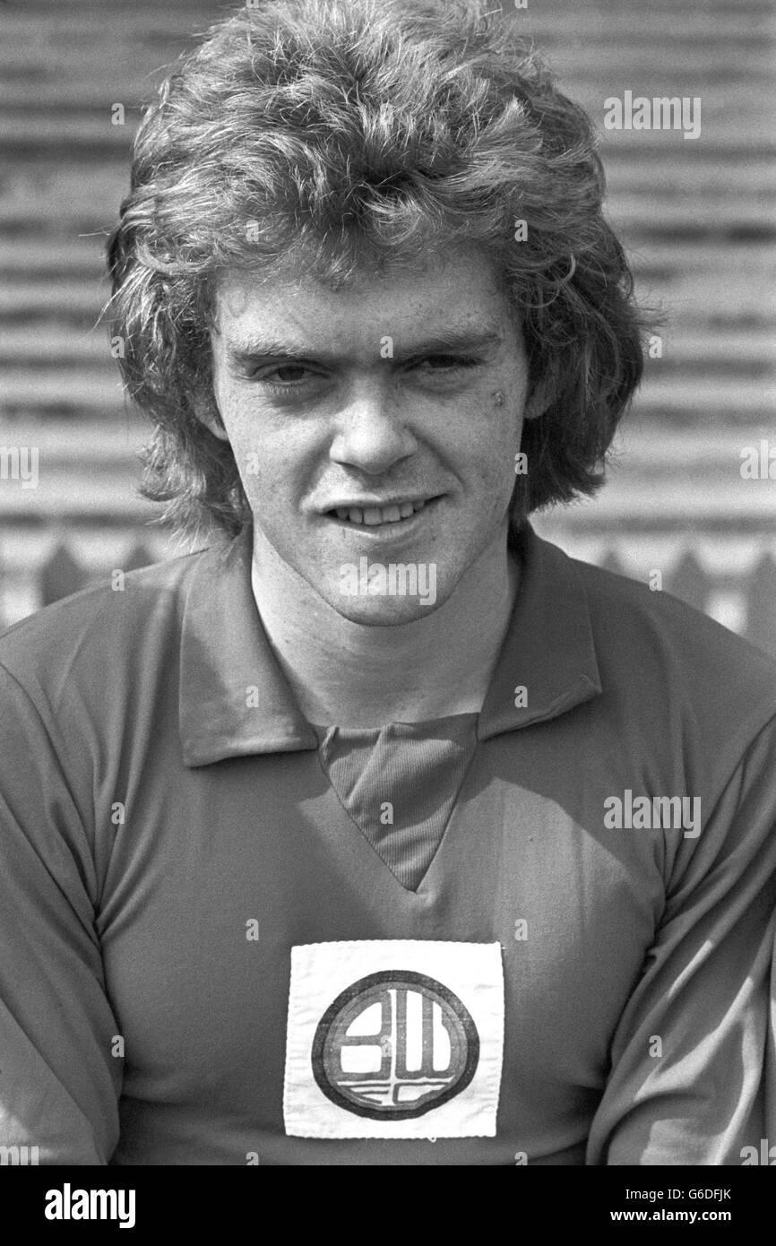 Fußball - Bolton Wanderers FC - Team Photocall 1975. Brian Smith, Bolton Wanderers Spieler für die Saison 1975-76. Stockfoto