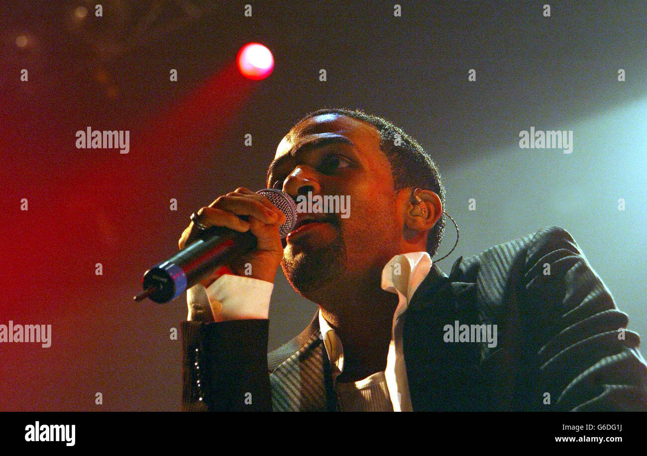 Sänger Craig David während der Box Summer Live Tour in der Londoner Wembley Arena. Stockfoto