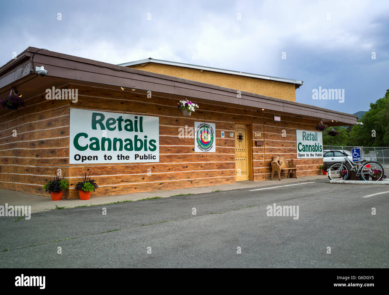 Cannabis Marihuana Ladengeschäft im zentralen Colorado; USA Stockfoto