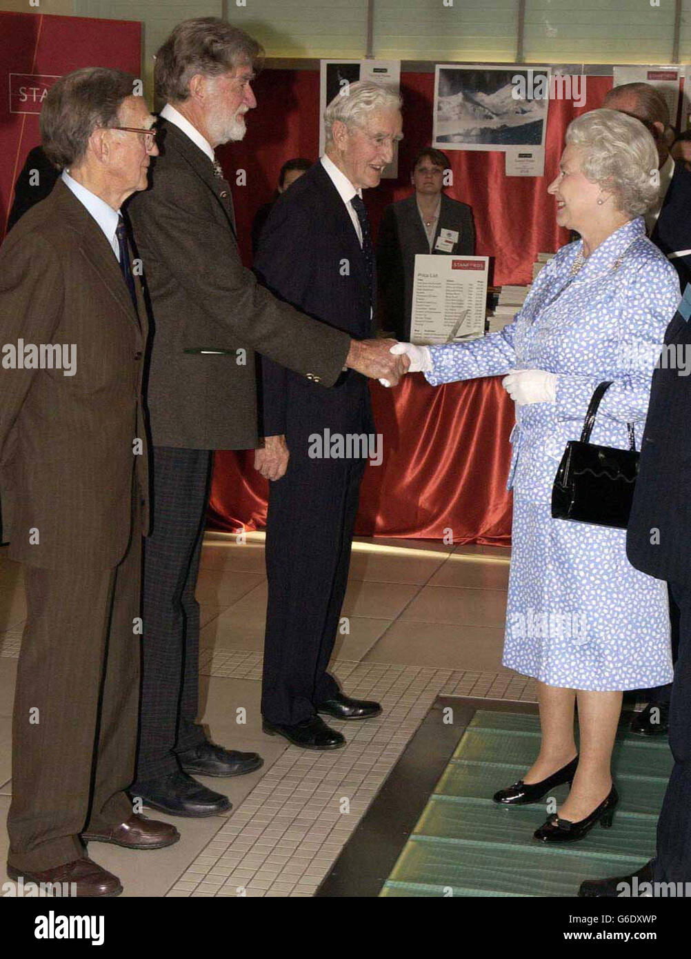 Seine königliche Hoheit Königin Elizabeth II - Everest-Jubiläum Stockfoto