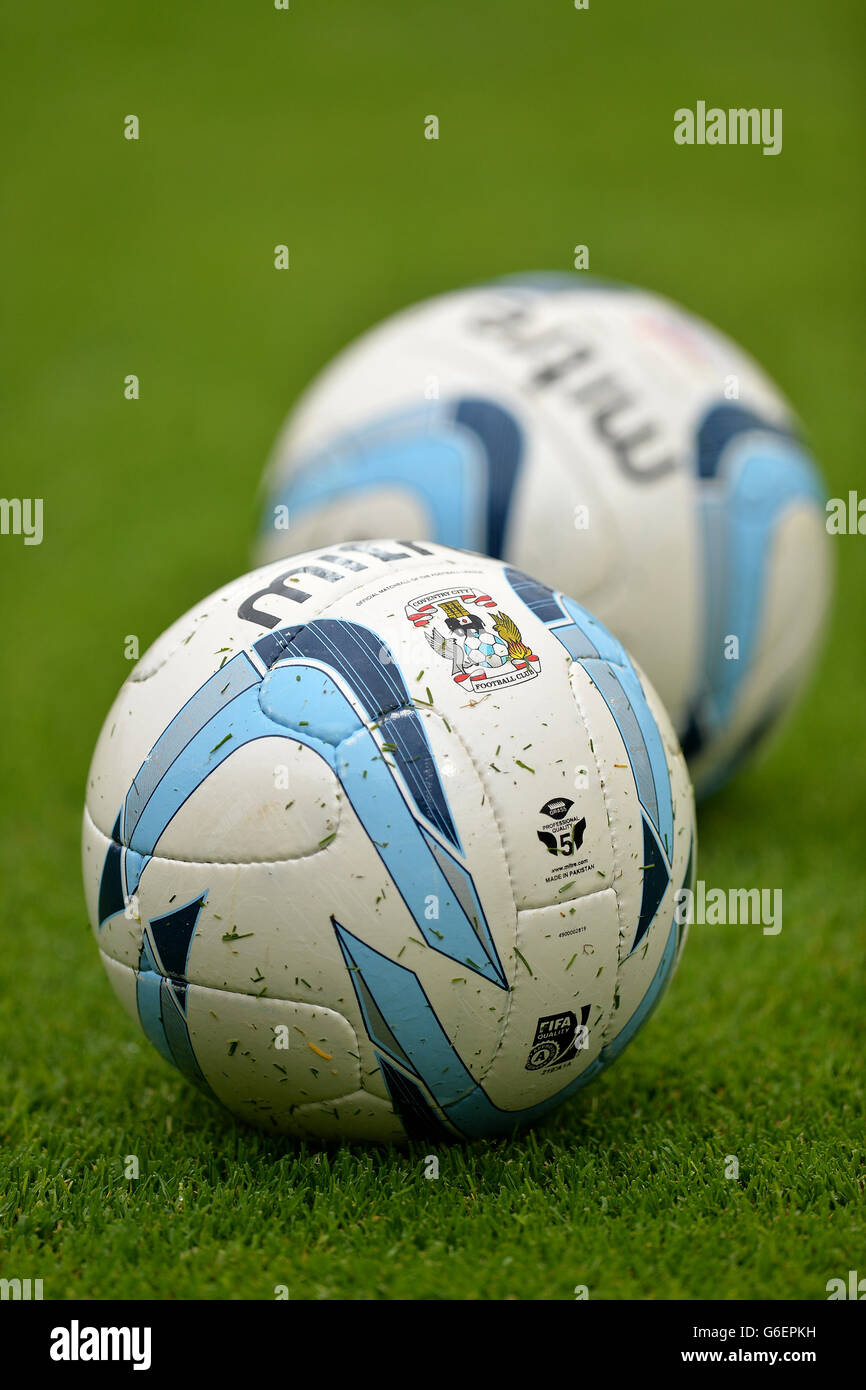 Fußball - Himmel Bet League One - Stevenage gegen Coventry City - Lamex Stadion Stockfoto