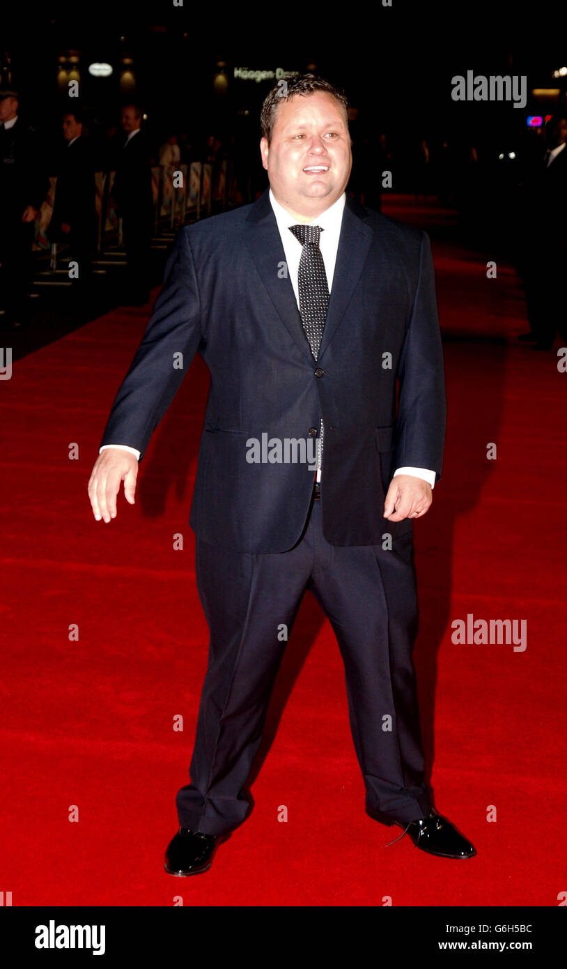 Paul Potts kommt bei der Premiere von One Chance am Odeon Leicester Square im Zentrum von London an. Stockfoto