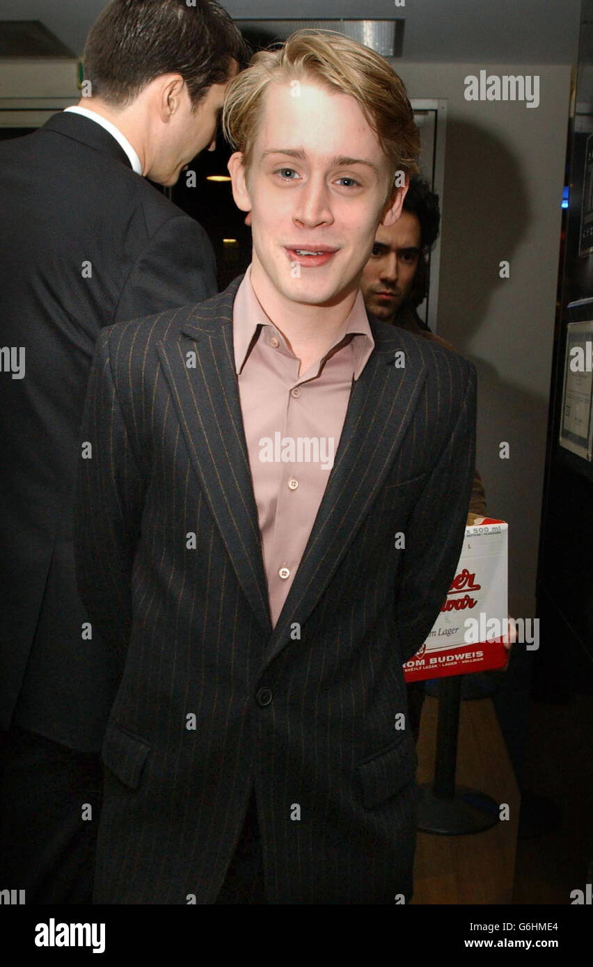 Der Star des Films Macauley Culkin kommt zur britischen Premiere von Party Monster im Curzon Soho im Zentrum von London. Der Film basiert auf dem Buch Disco Monster von James Saint James. Stockfoto