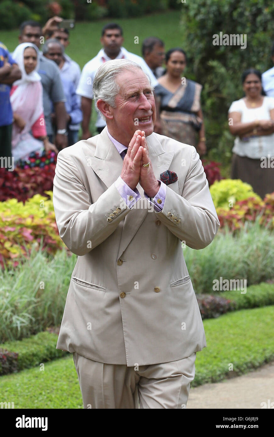 Der Prinz von Wales besucht die botanischen Gärten von Kandy, Sri Lanka, am dritten Tag eines Besuchs im Land. Stockfoto