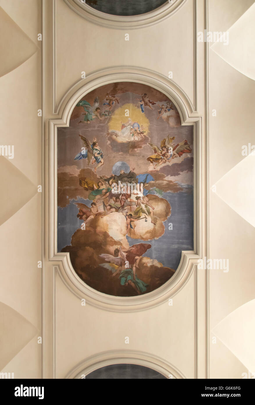 Marostica, Italien - 12. April 2016: Central Fresko an der Decke von der Kirche Saint Anthony Abbot, Heiligen darstellt. Stockfoto