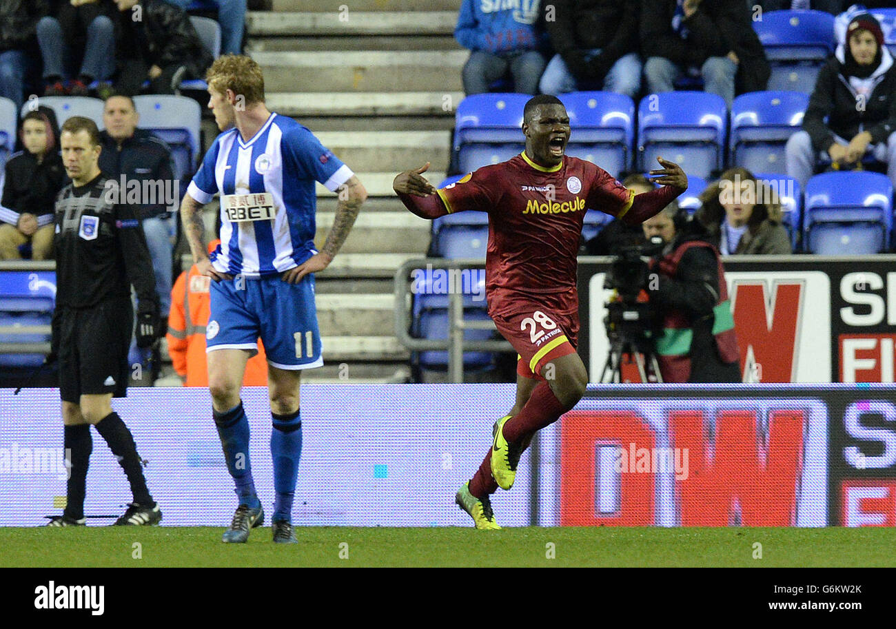 Fußball - UEFA Europa League - Gruppe D - Wigan Athletic V Zulte Waregem - DW-Stadion Stockfoto