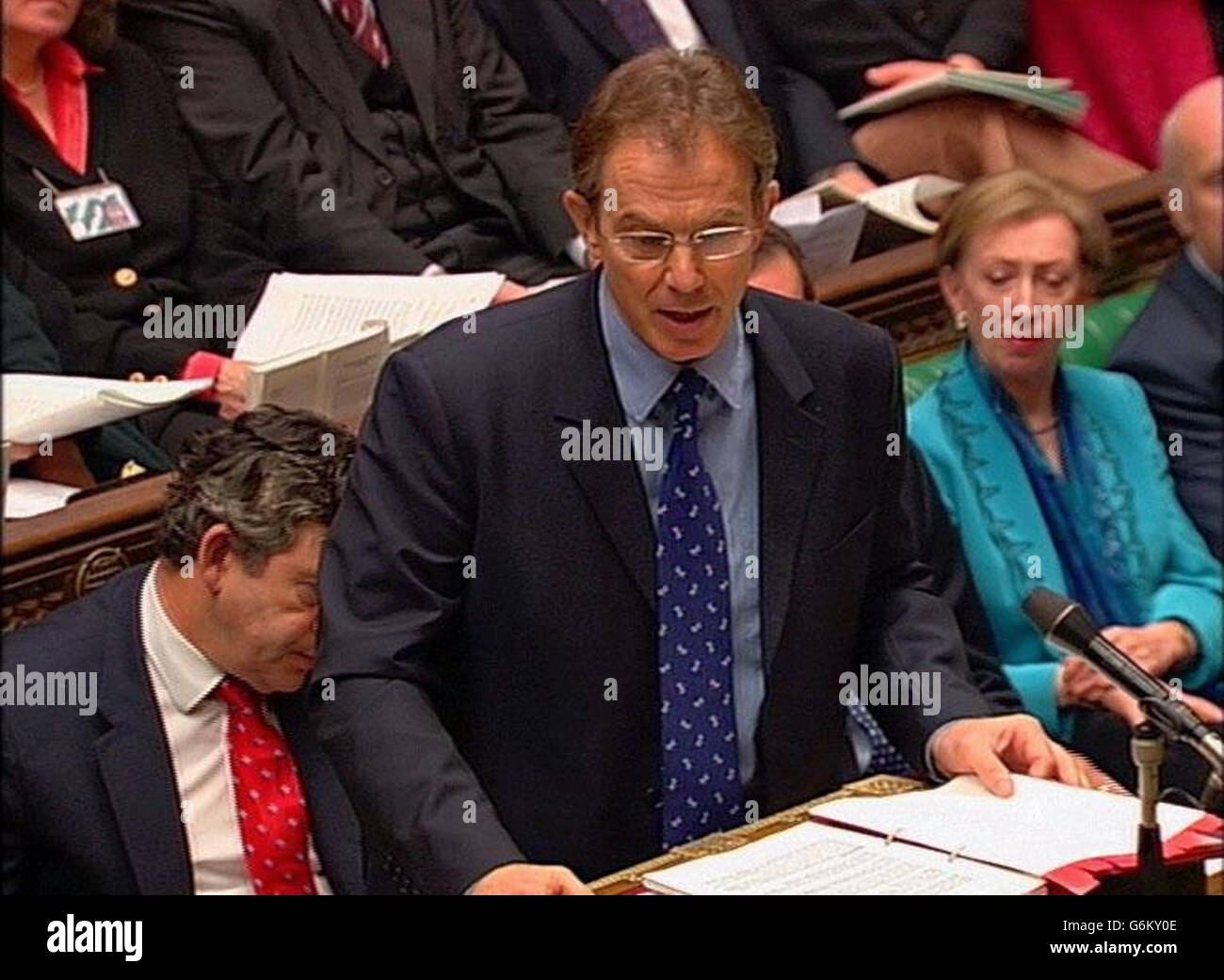Videoaufnahme von Premierminister Tony Blair während der Fragen des Premierministers im Unterhaus, London. Stockfoto