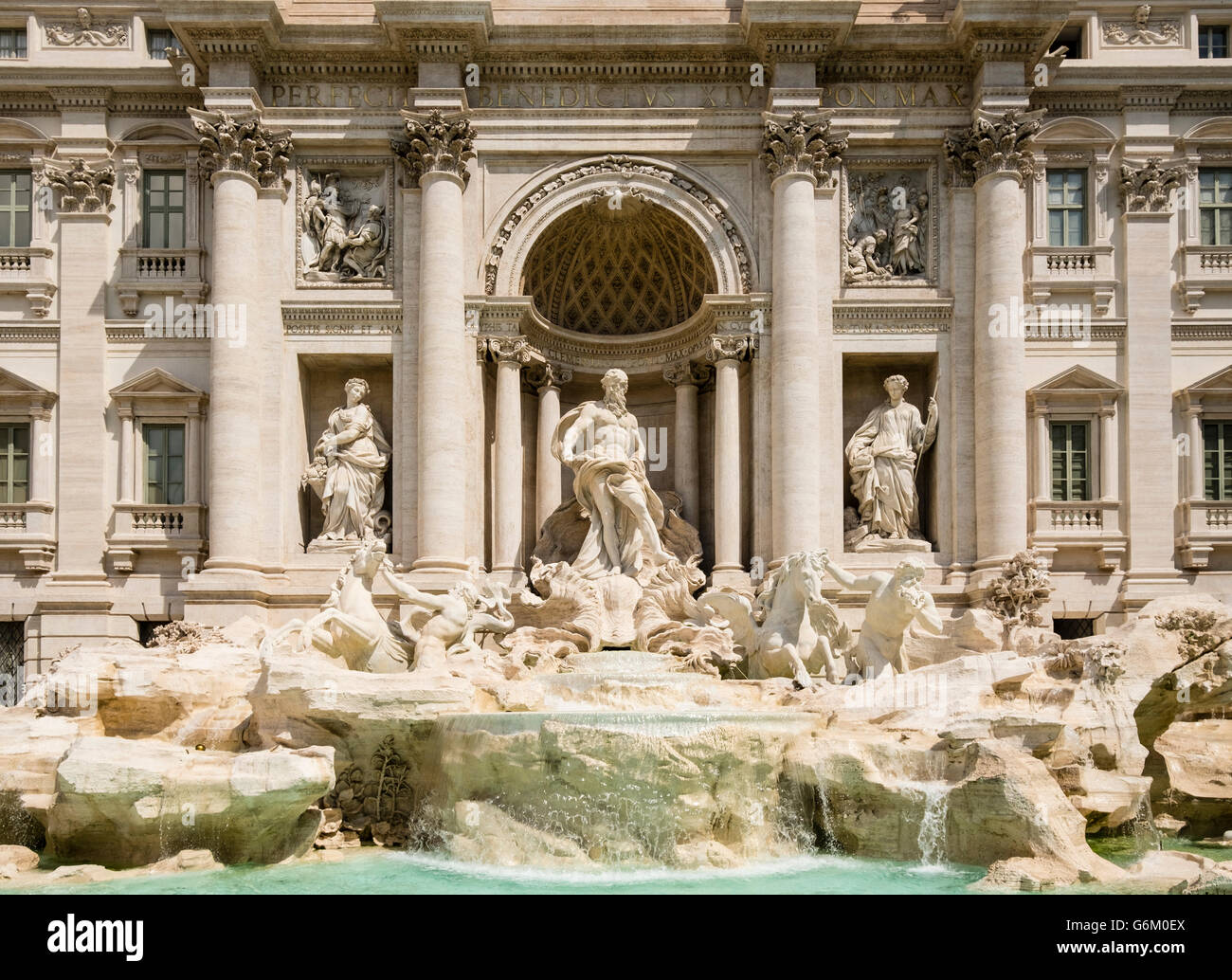 Trevi-Brunnen oder Fontana di Trevia in Rom Italien Stockfoto