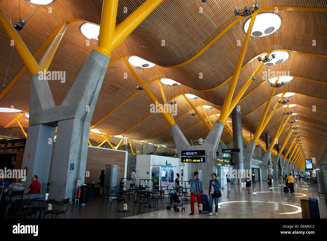 Flughafen Madrid-Barajas Madrid von Richard Rogers und Antonio Lamela Stockfoto