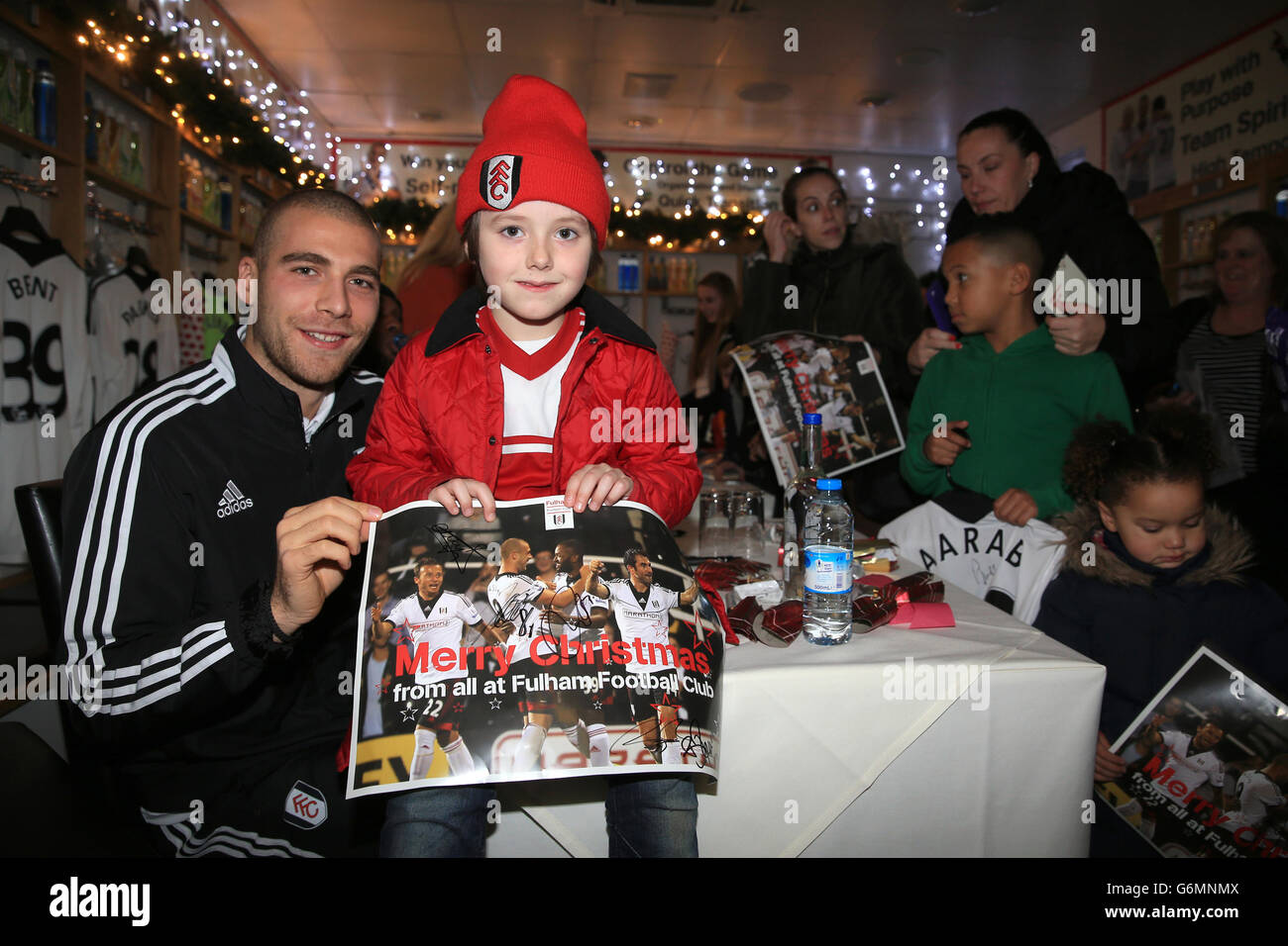 Fußball - Fulham FC Weihnachten auf der Hütte-Veranstaltung - Craven Cottage Stockfoto