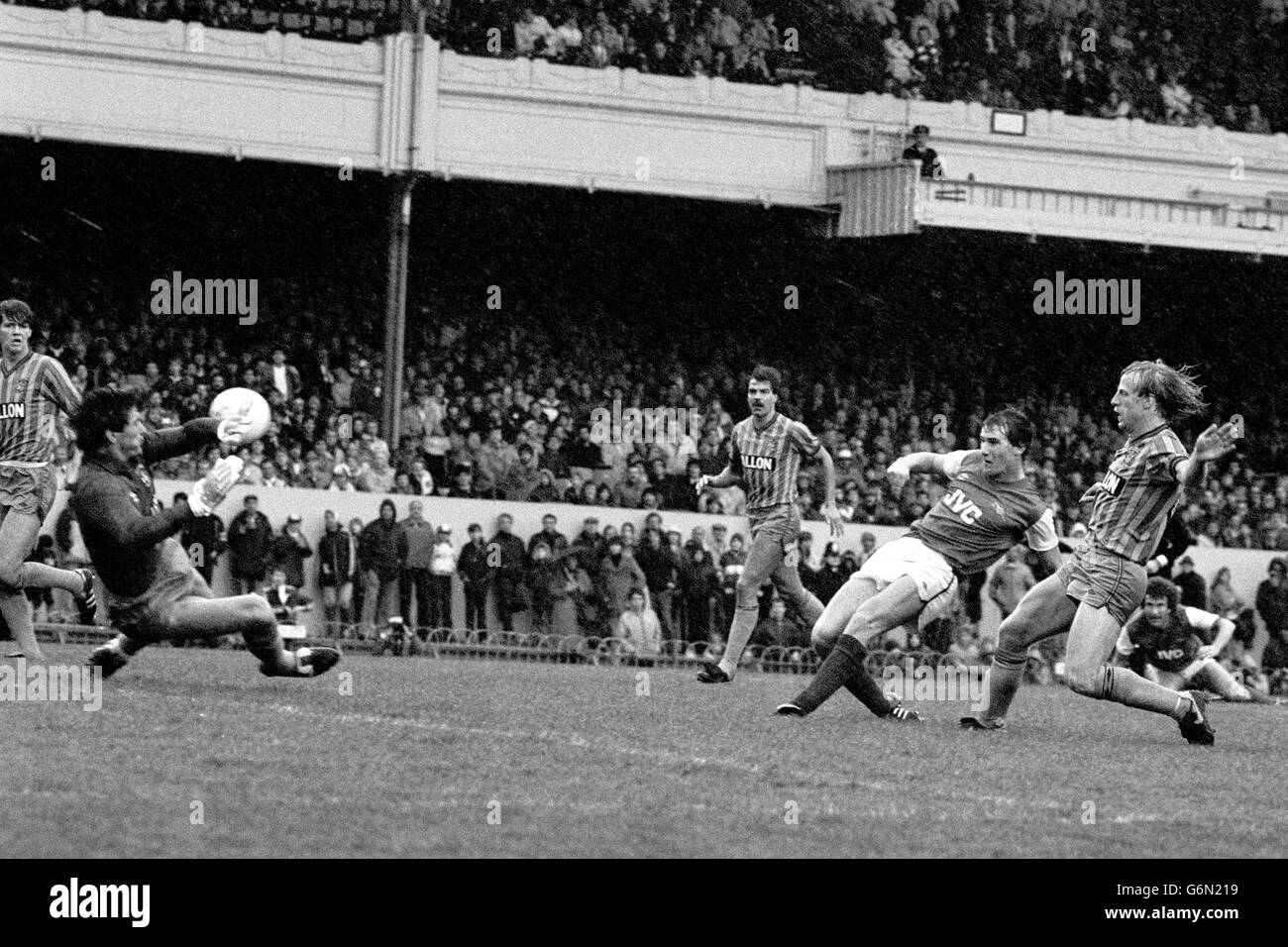 Arsenal V Coventry Stockfoto