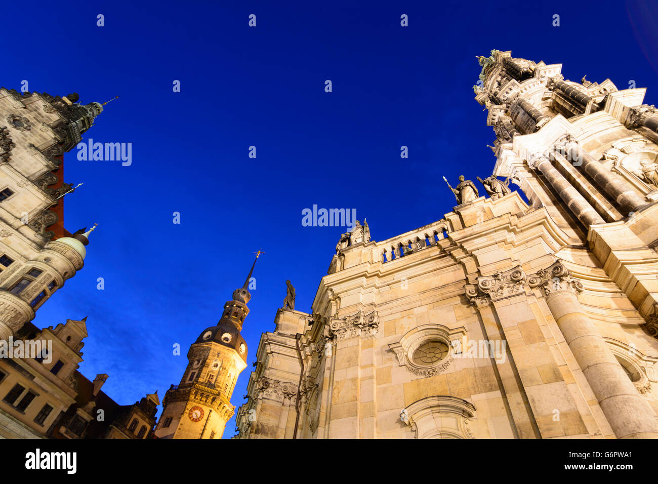 Georgentor und Hausmannsturm Schloss und Katholischer Hofkirche, Dresden, Deutschland, Sachsen, Sachsen, Stockfoto