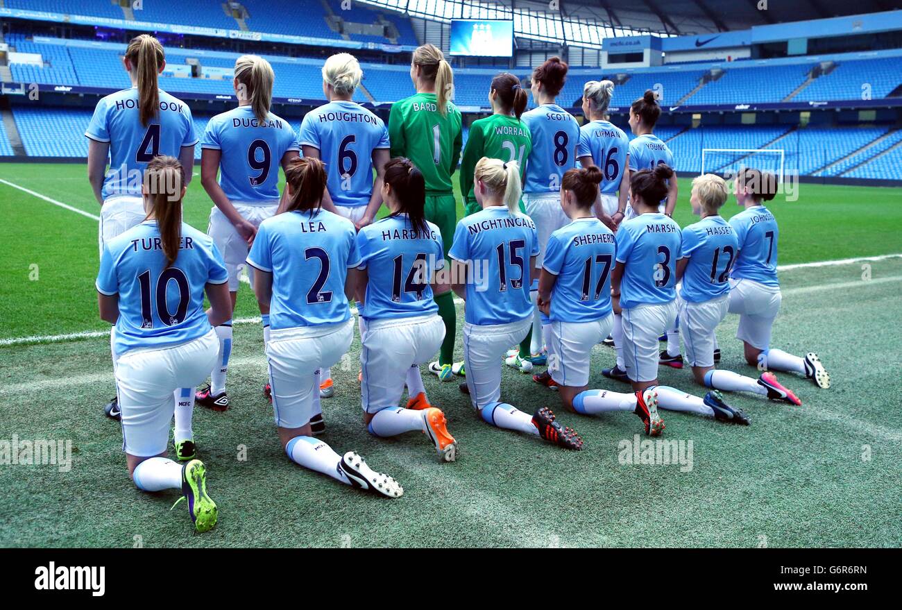 Die Mannschaft der Manchester City Womens beim Wiederstart des Manchester City Women's FC im Etihad Stadium, Manchester. Stockfoto