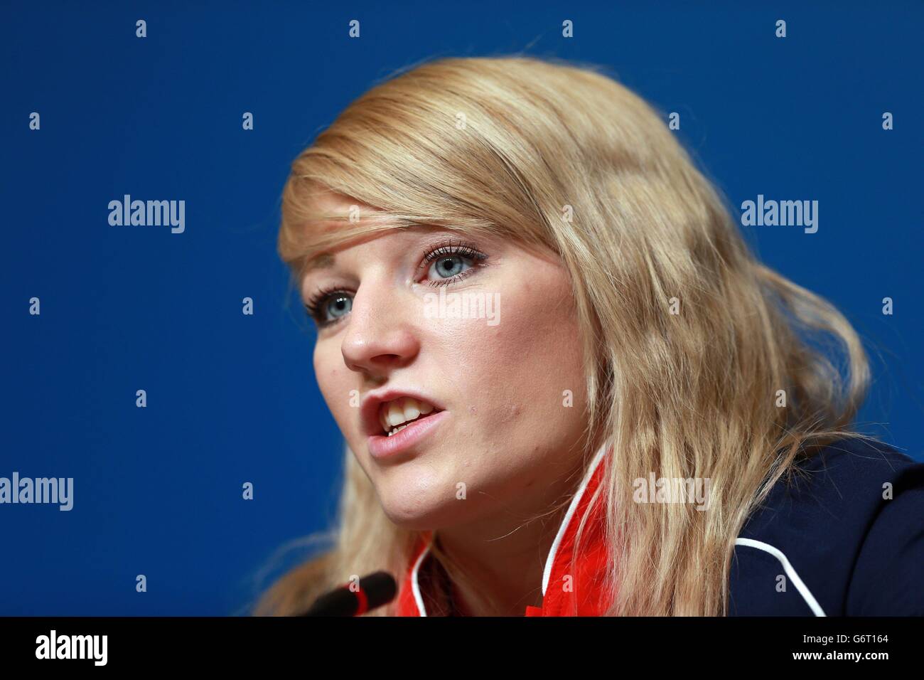 Die britische Elise Christie bei einer Pressekonferenz im MPC im Olympiapark Sotschi. Stockfoto