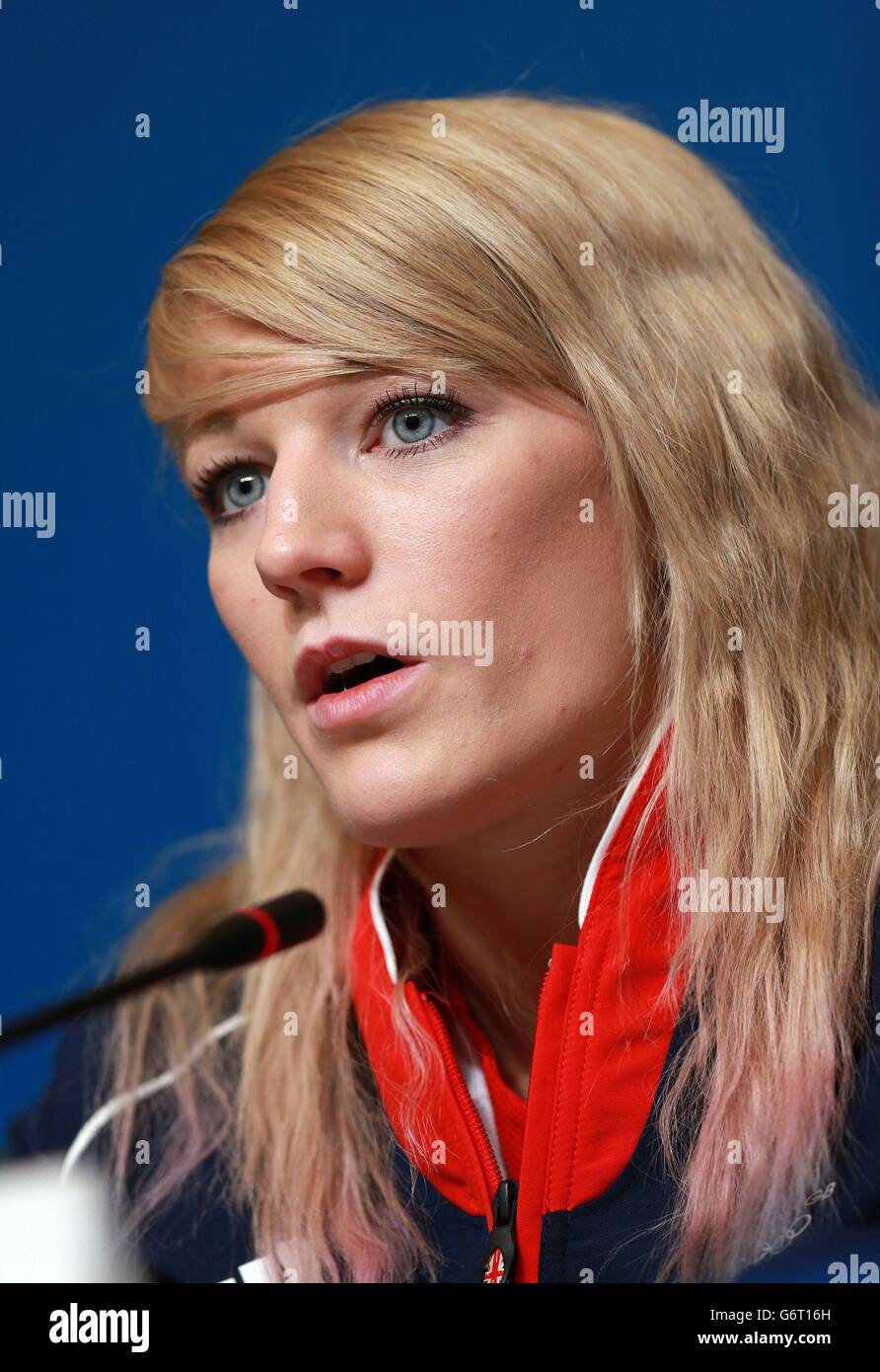 Die britische Elise Christie bei einer Pressekonferenz im MPC im Olympiapark Sotschi. Stockfoto