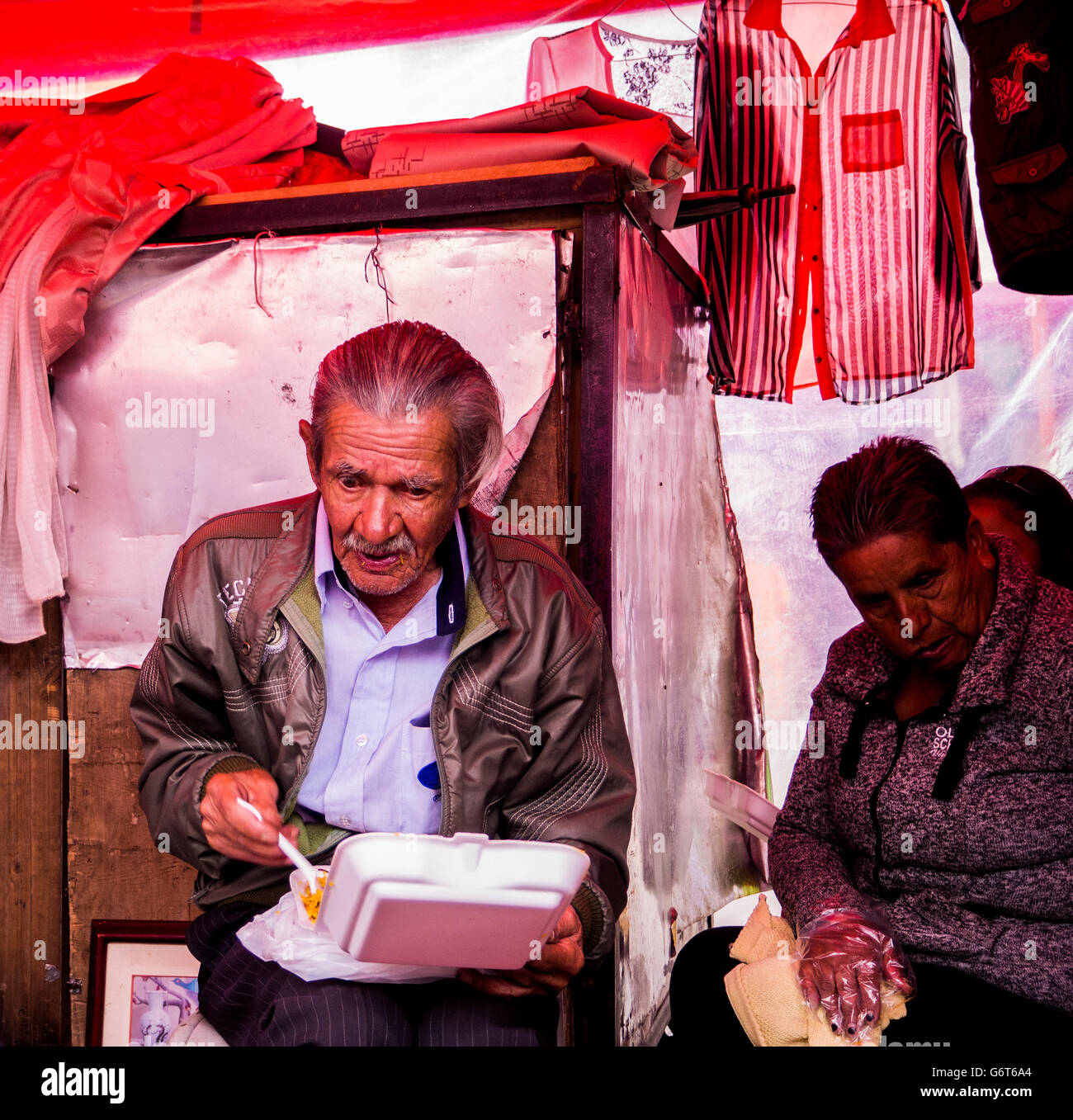 Flohmarkt in Bogota Stockfoto