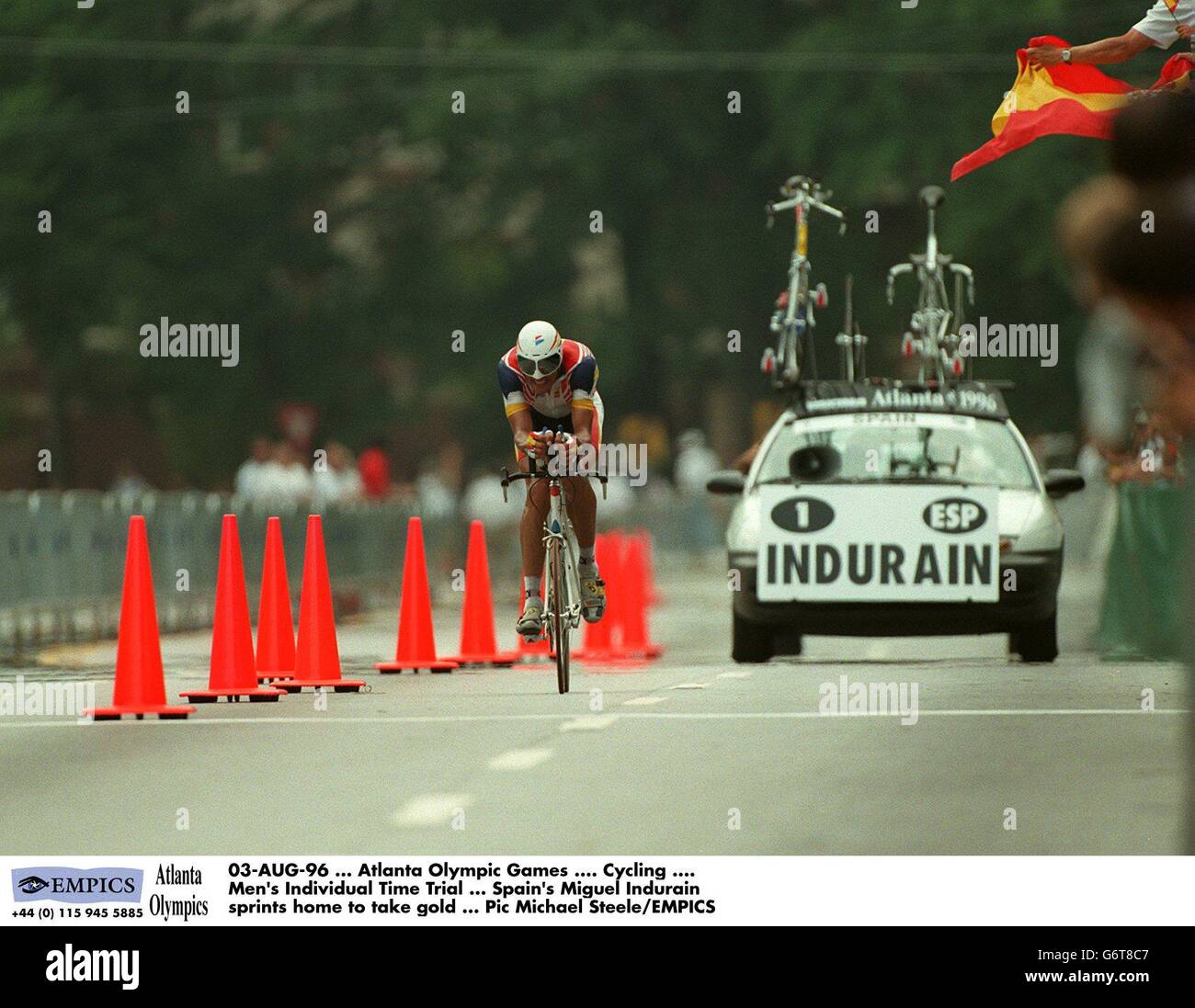 03-AUG-96. Die Olympischen Spiele In Atlanta. Radfahren. Männer: Individuelle Zeitprüfung. Der spanische Miguel Indurain sprintet nach Hause, um Gold zu holen Stockfoto