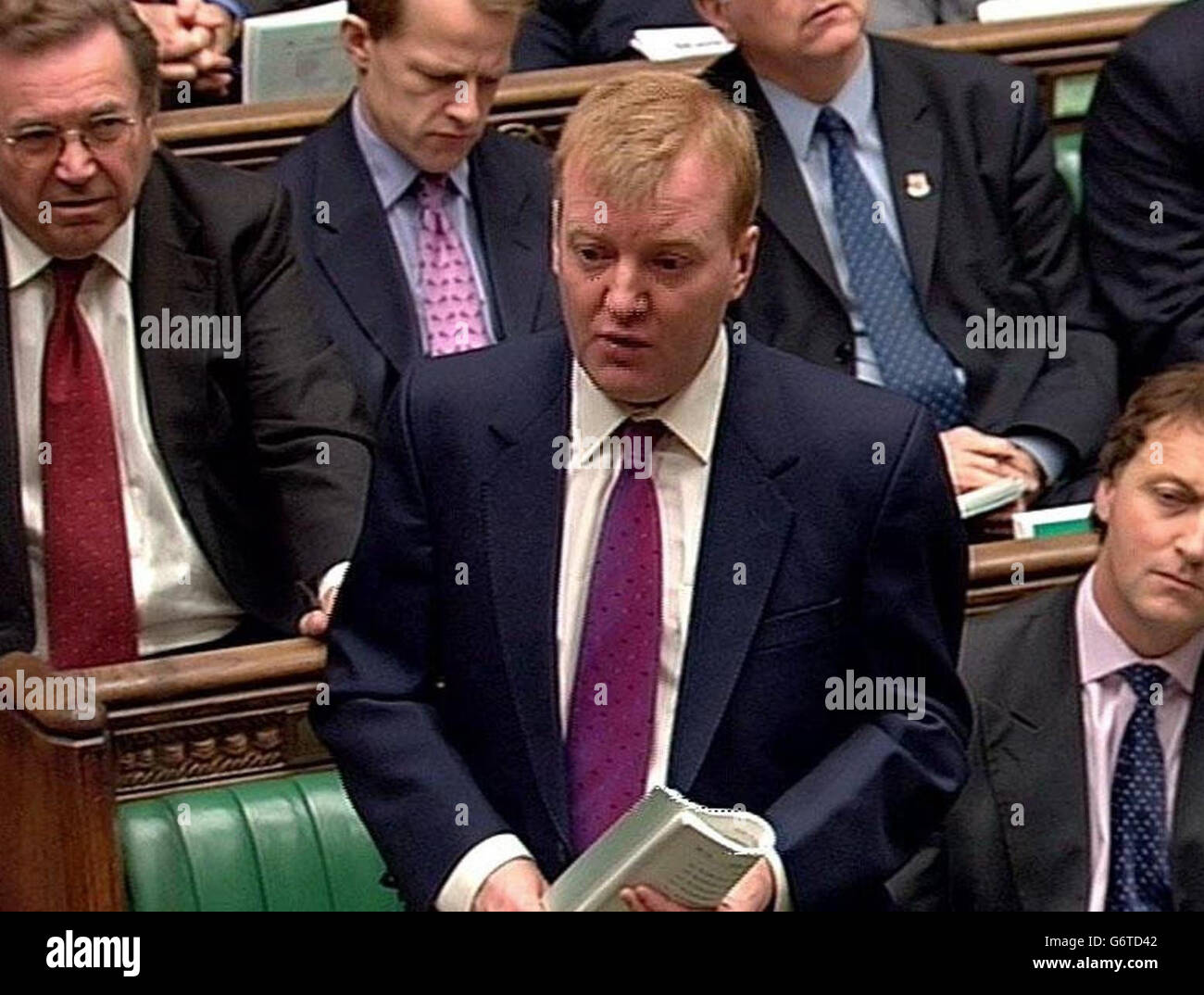 Der Führer der Liberaldemokraten Charles Kennedy während der Fragestunde des Premierministers im Unterhaus in London. Stockfoto