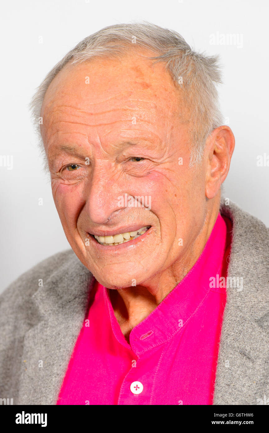 Lord Richard Rogers bei der Eröffnung der neuen Architekturgalerie am Royal Institute of British Architects im Zentrum von London Stockfoto