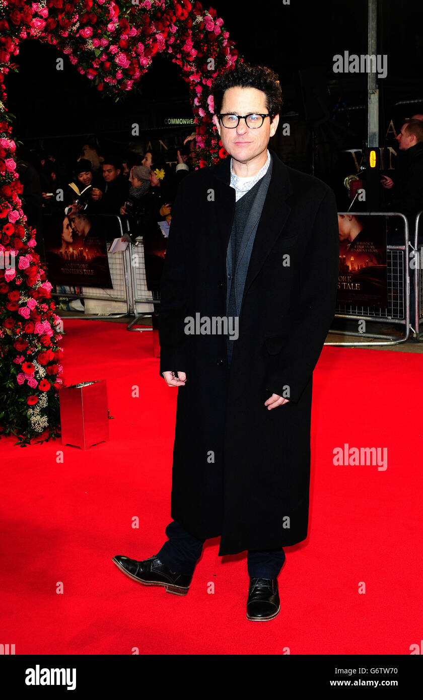 JJ Abrams bei der Premiere VON A New York Winter's Tale im Odeon Kensington, London. Stockfoto