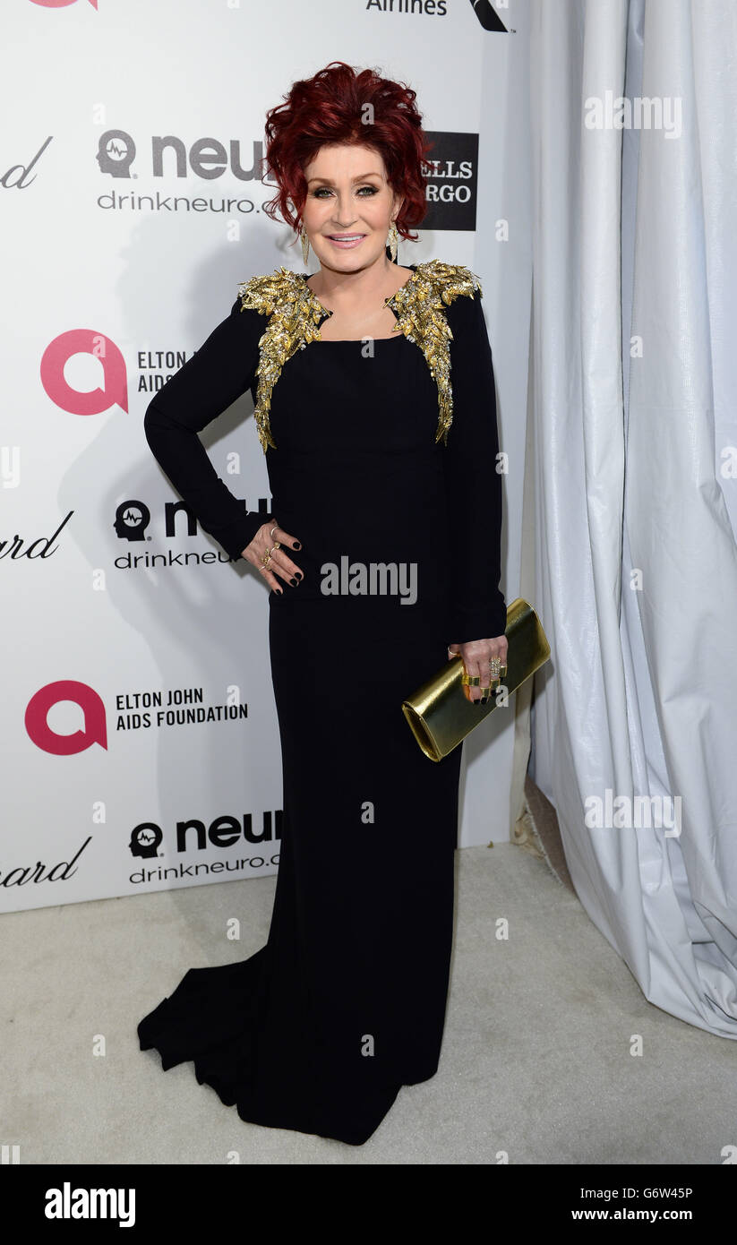 Sharon Osbourne kommt zur 22. Jährlichen Academy Awards Viewing Party der Elton John AIDS Foundation im West Hollywood Park in Los Angeles. Stockfoto