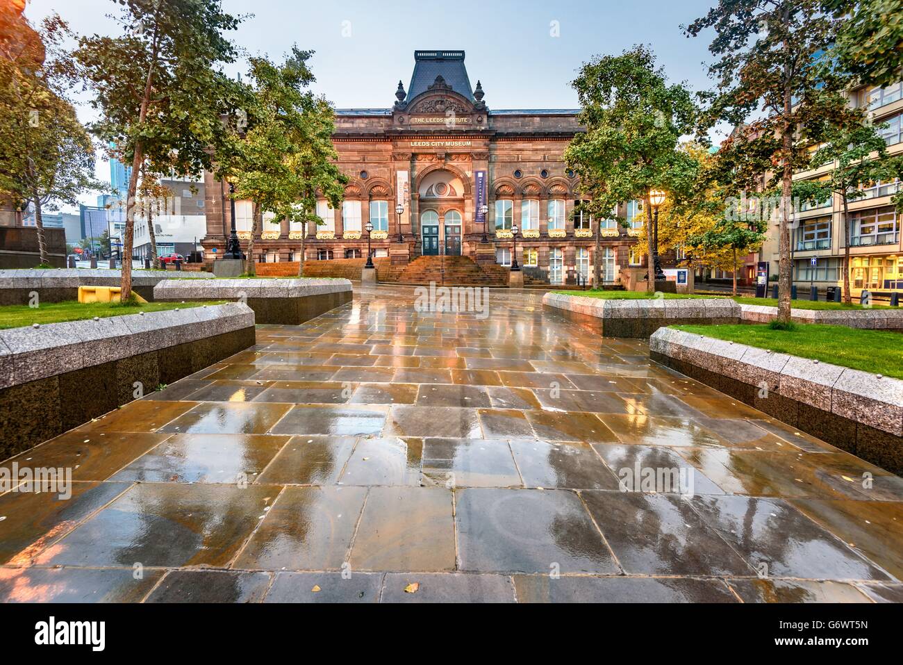 Leeds City Museum, gegründet im Jahre 1819 wurde in Leeds, West Yorkshire, England am 13. September 2008 wiedereröffnet. Stockfoto