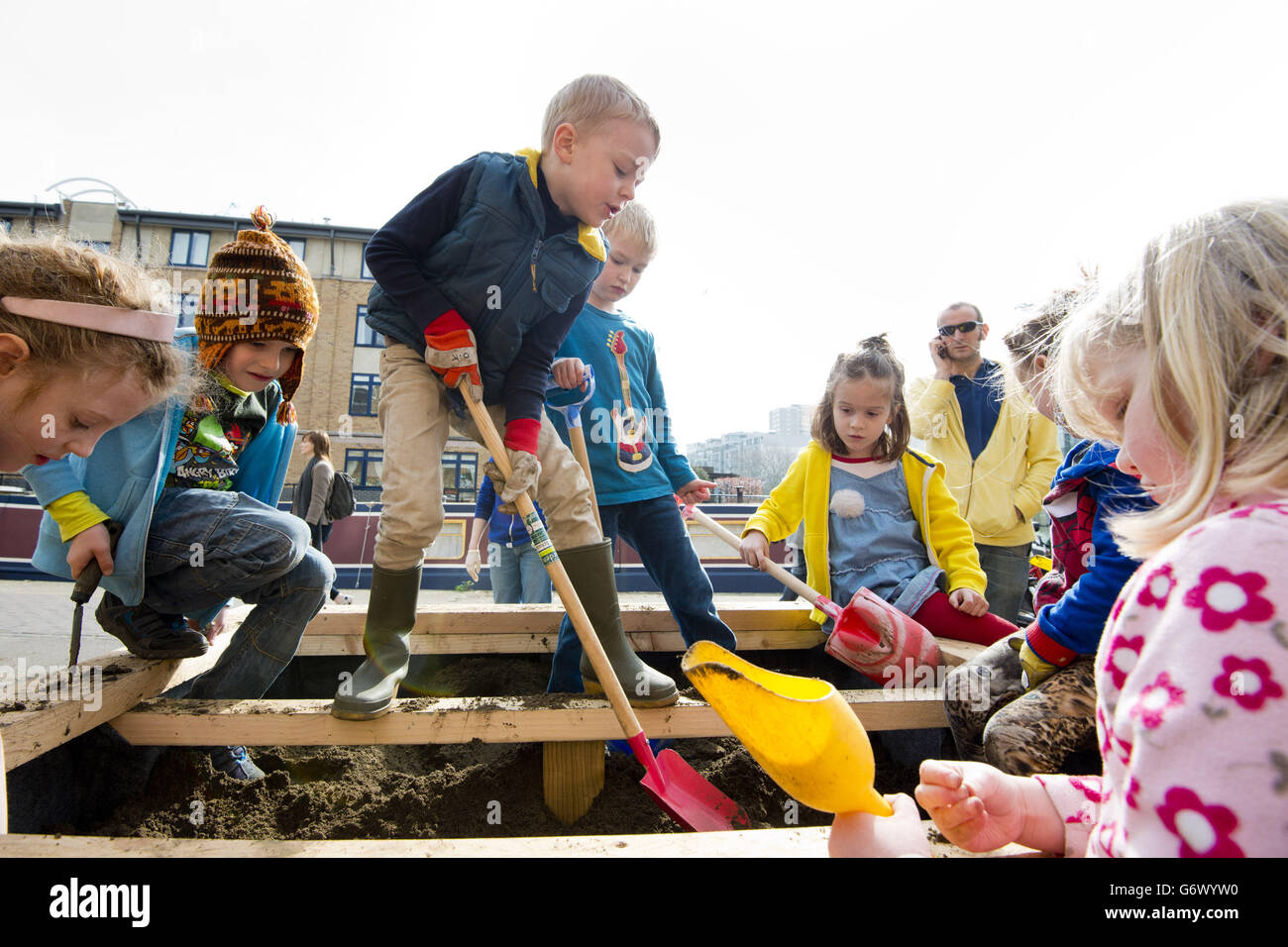 Regeneration des Regents Canal Leinpfad Stockfoto