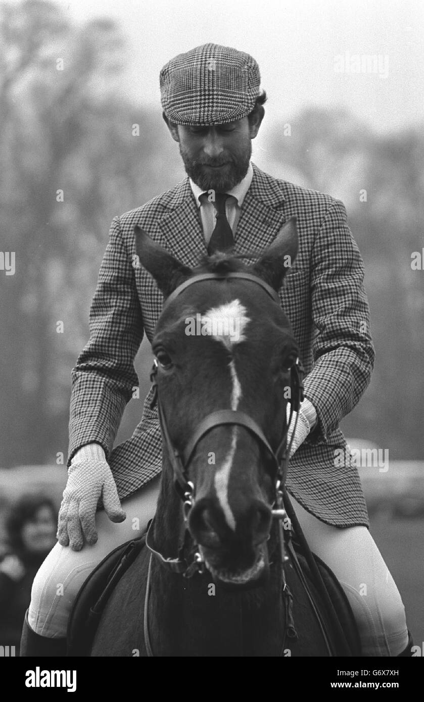 Der Prinz von Wales hat bei Badminton während der Pferdespiele einen neuen Bart. Stockfoto