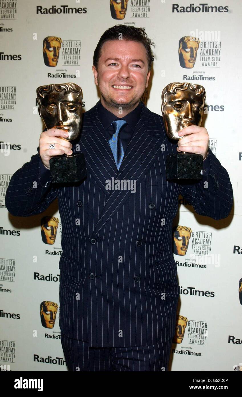 Ricky gervais tv baftas 2004 -Fotos und -Bildmaterial in hoher