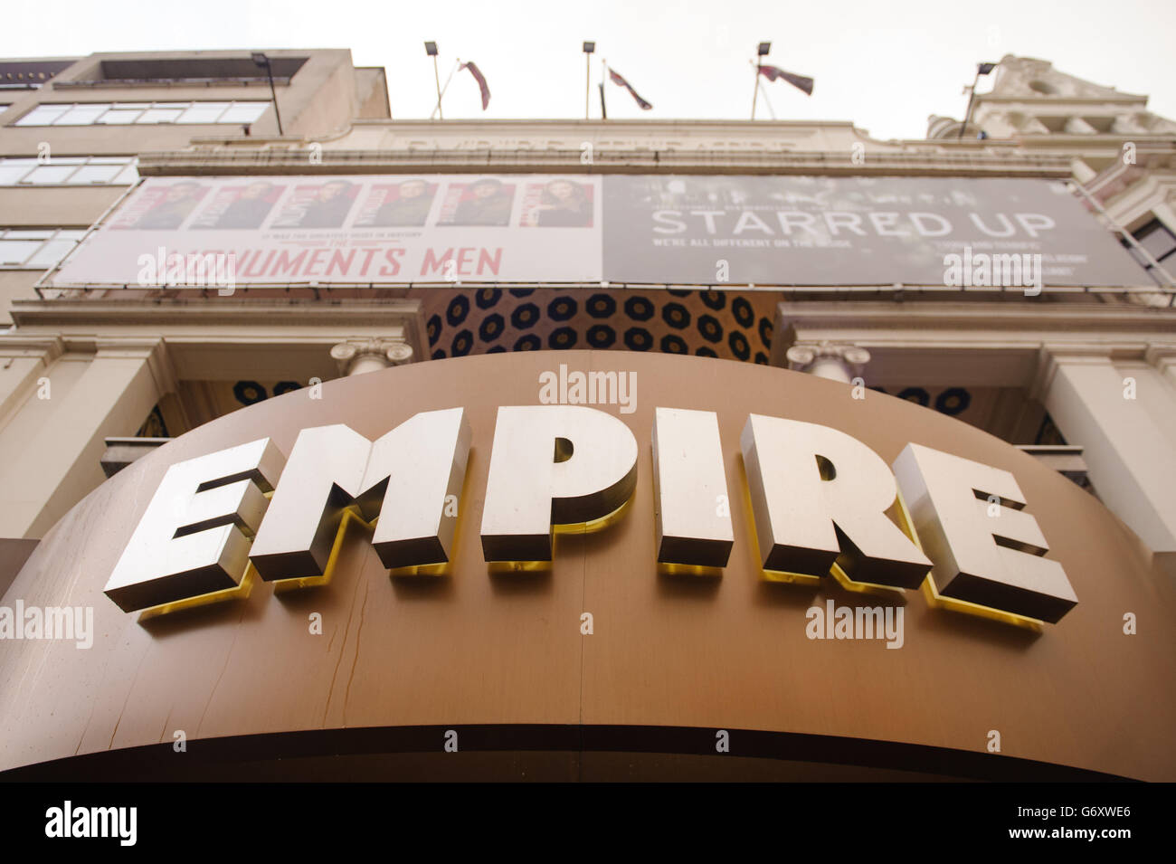Allgemeine Ansicht des Empire-Kinos, in Leicester Square, im Zentrum von London. DRÜCKEN Sie VERBANDSFOTO. Bilddatum: Samstag, 22. März 2014. Bildnachweis sollte lauten: Dominic Lipinski/PA Wire Stockfoto