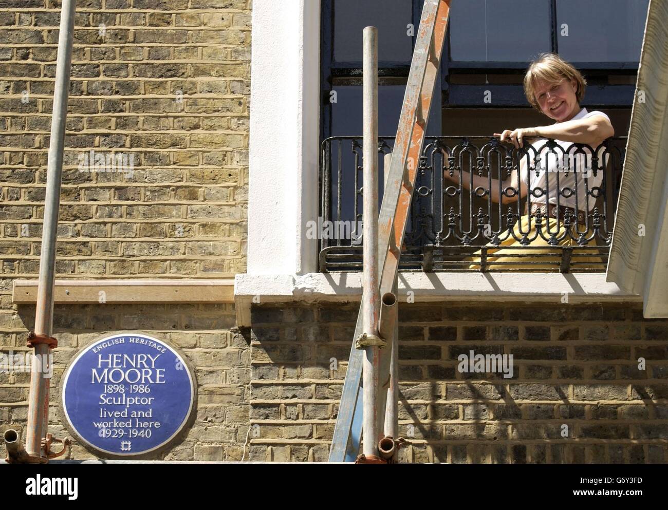 Einer der größten Bildhauer des 20. Jahrhunderts Henry Moore (1898