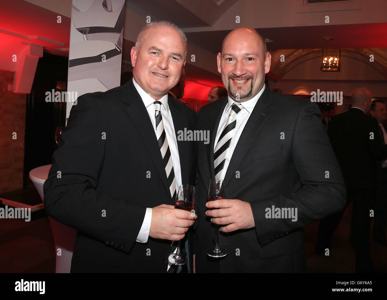 Fußball - The Football League Awards 2014 - The Brewery - London. Chris Evans (links), Head of Football Operations von Derby County, und Chief Executive Sam Rush bei den Football League Awards 2014 Stockfoto