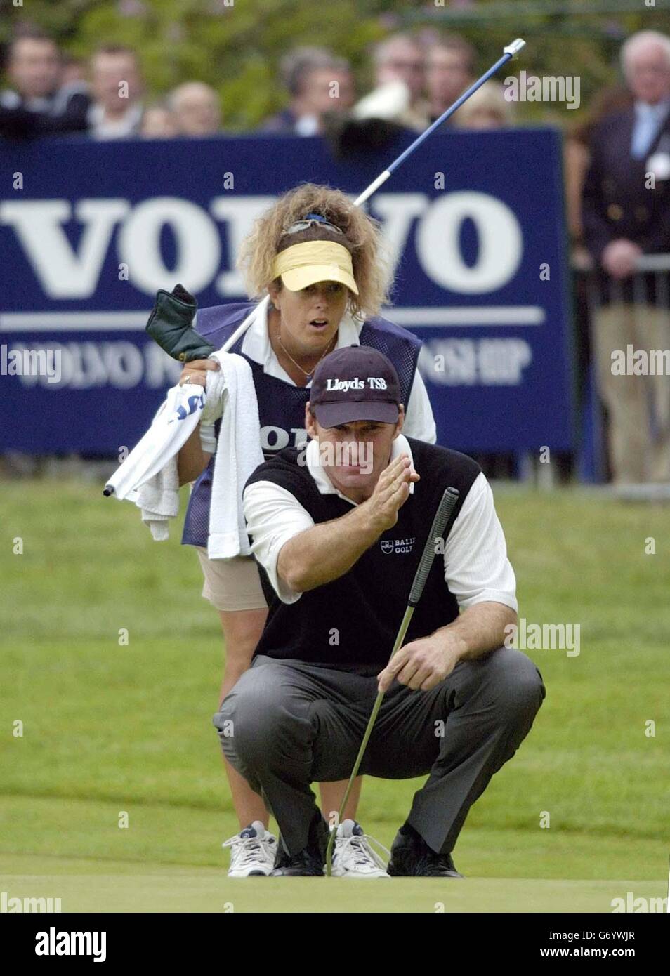 Nick faldo mit caddy fanny Fotos und Bildmaterial in hoher Auflösung