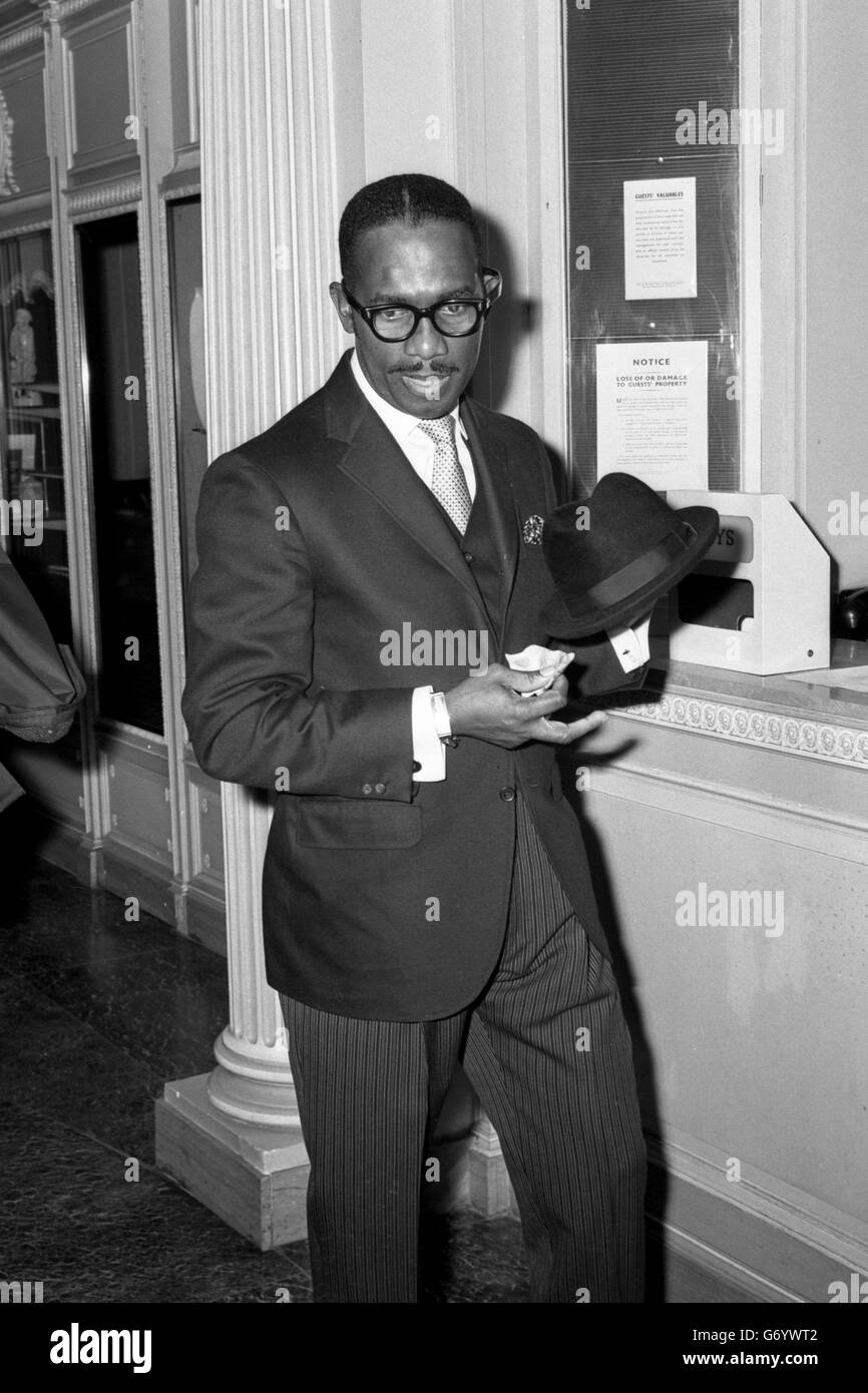 Sir eric gairy Fotos und Bildmaterial in hoher Auflösung Alamy