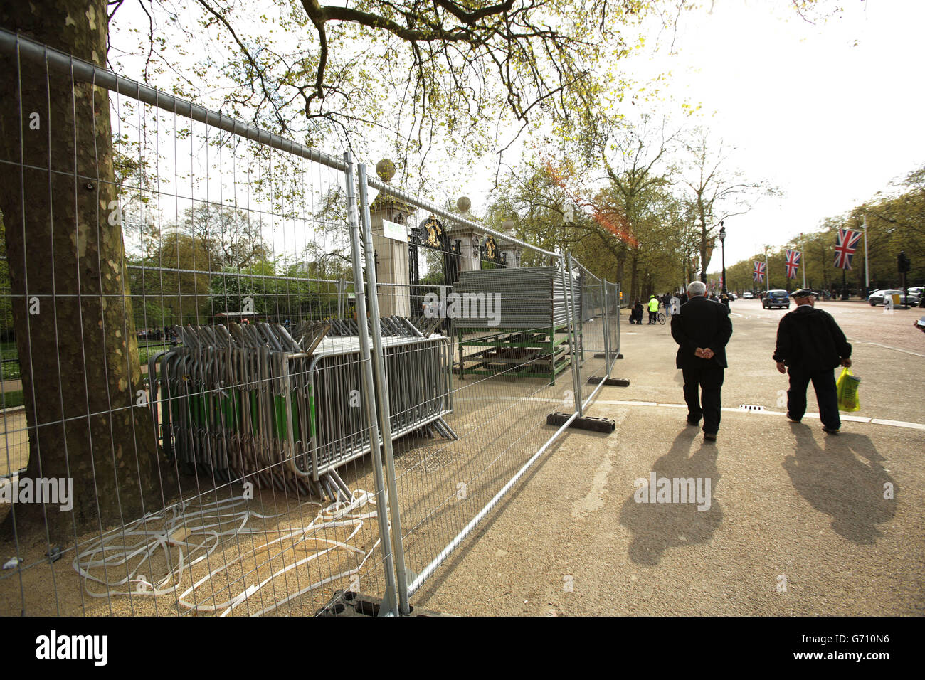 Leichtathletik - Virgin Money London Marathon 2014 - Marathon Vorbereitung - der Mall Stockfoto