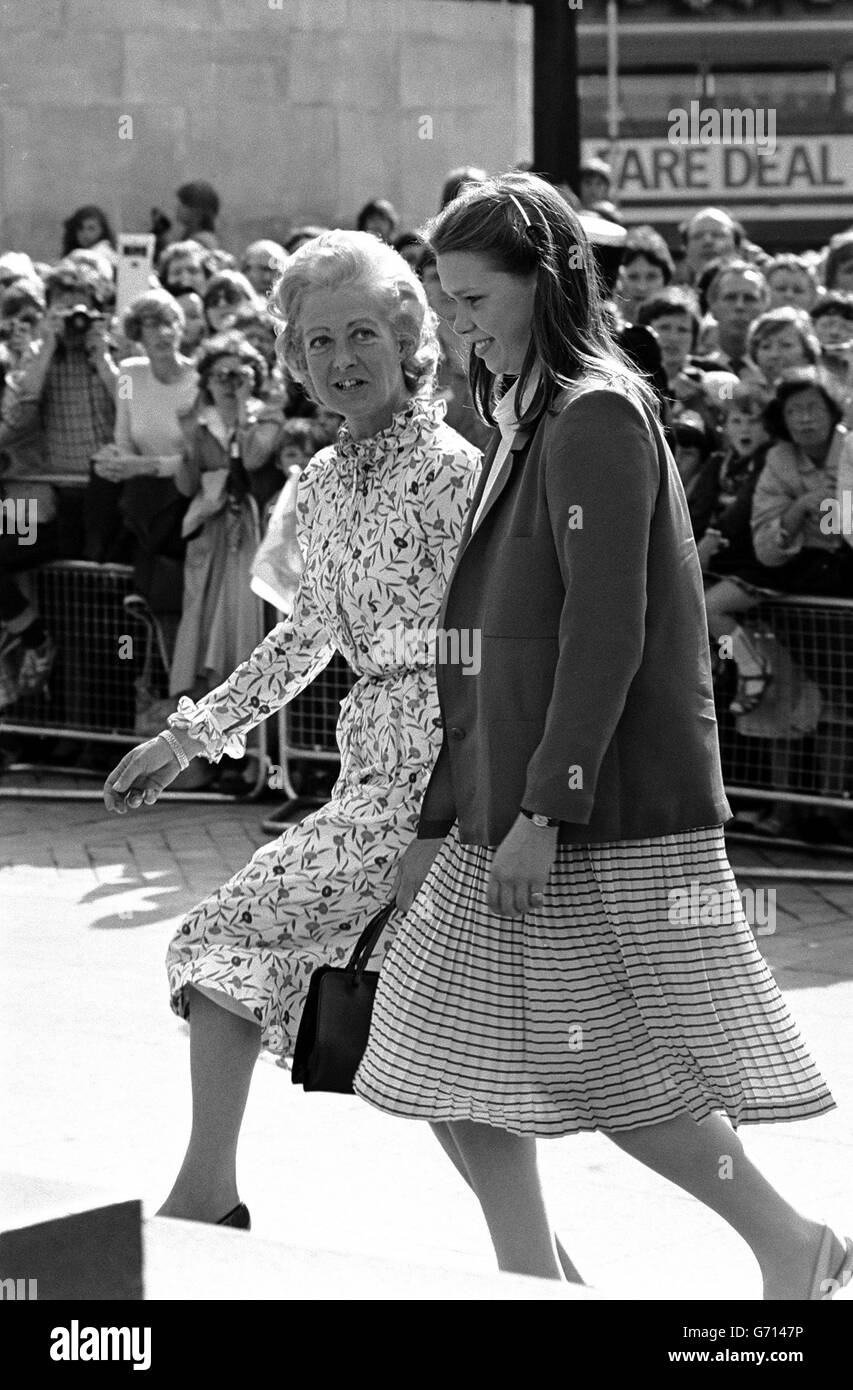 Royalty - Prinz von Wales und Dame Diana Spencer Hochzeit - London Stockfoto