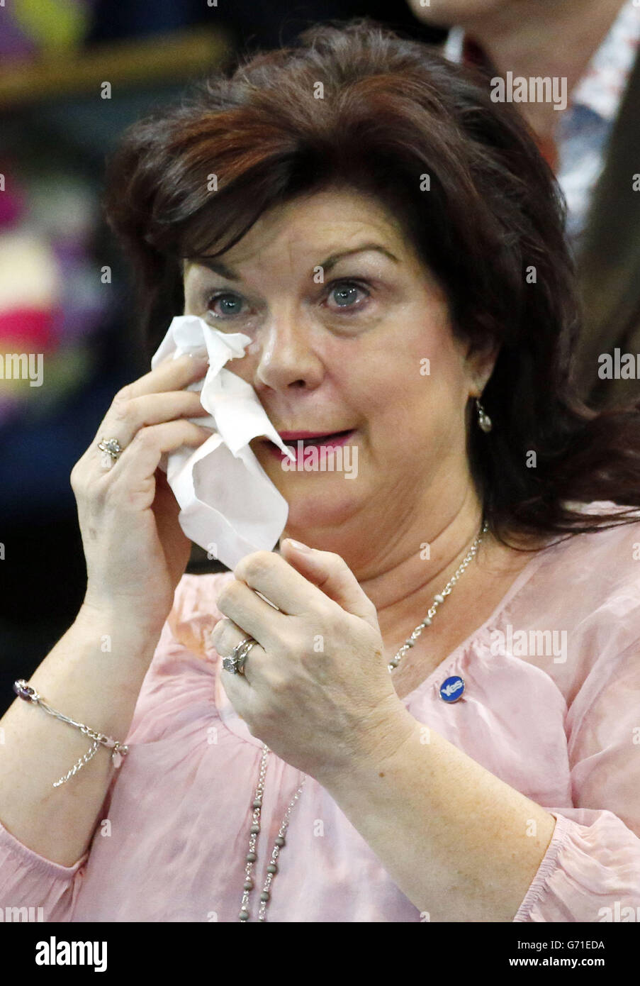 Schauspielerin Elaine C Smith während einer Gedenkfeier für den ehemaligen MSP Margo MacDonald in der Assembly Hall in Edinburgh. Stockfoto