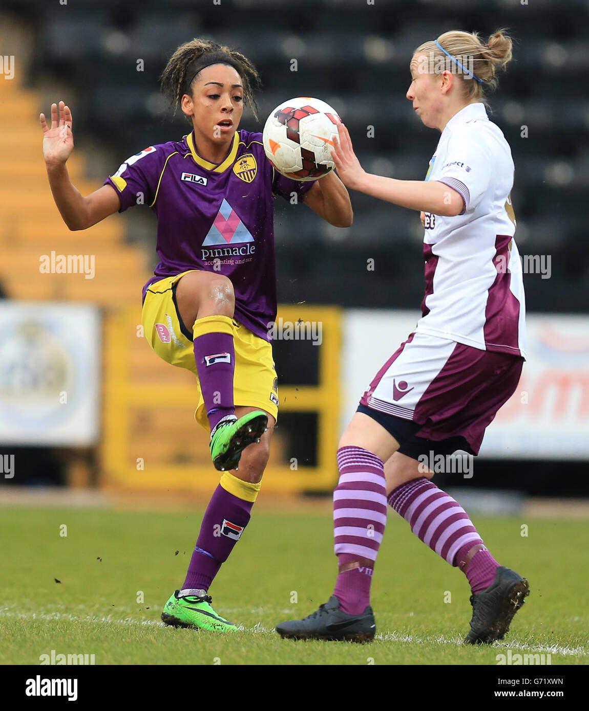 Fußball - FA Women Super-League - Halbfinale-Finale - Notts County Damen FC V Aston Villa Damen FC - Meadow Lane Stockfoto