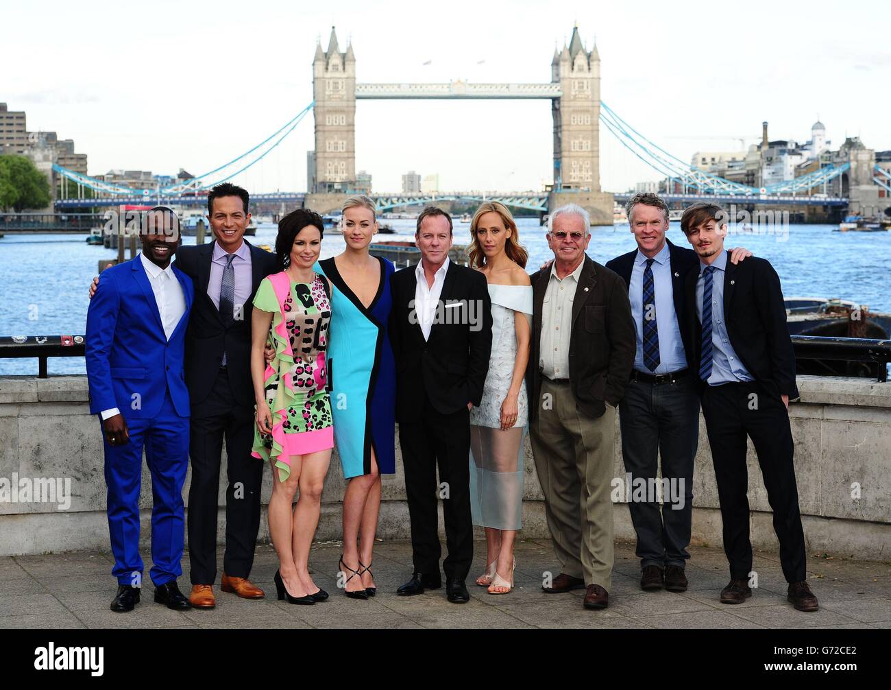 Gbenga Akinnagbe, Benjamin Bratt, Mary Lynn Rajskub, Yvonne Strahovski, Kiefer Sutherland, Kim Raver William Devane, Tate Donovan und Giles Matthey bei der 24: Live Another Day UK Premiere in London. Stockfoto