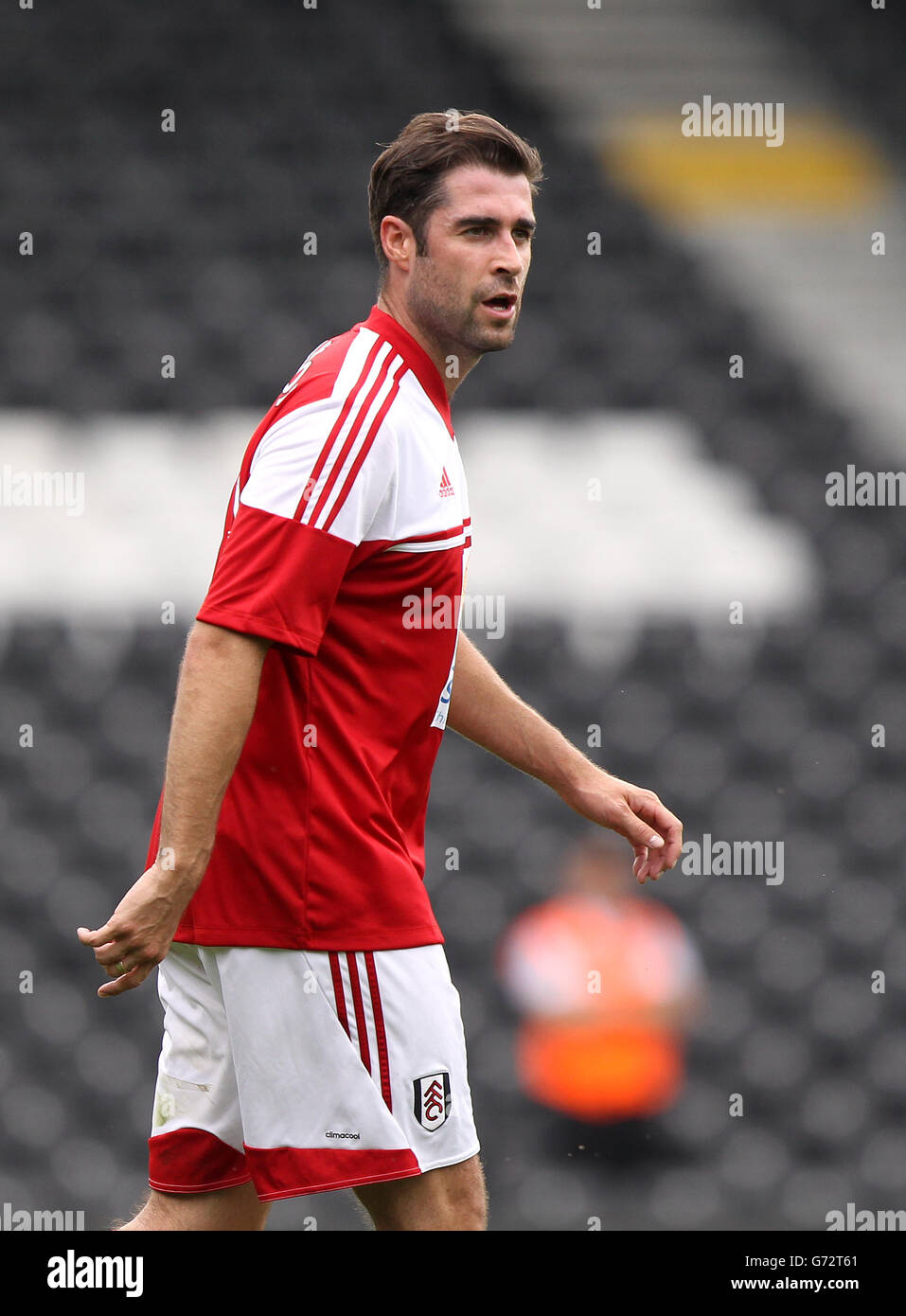 Soccer - Charity All Star Match - Fulham gegen Sealand - Craven Cottage. Matt Johnson von Sealand Stockfoto Soccer - Charity All Star Match - Fulham gegen Sealand - Craven Cottage. Matt Johnson von Sealand Stockfoto