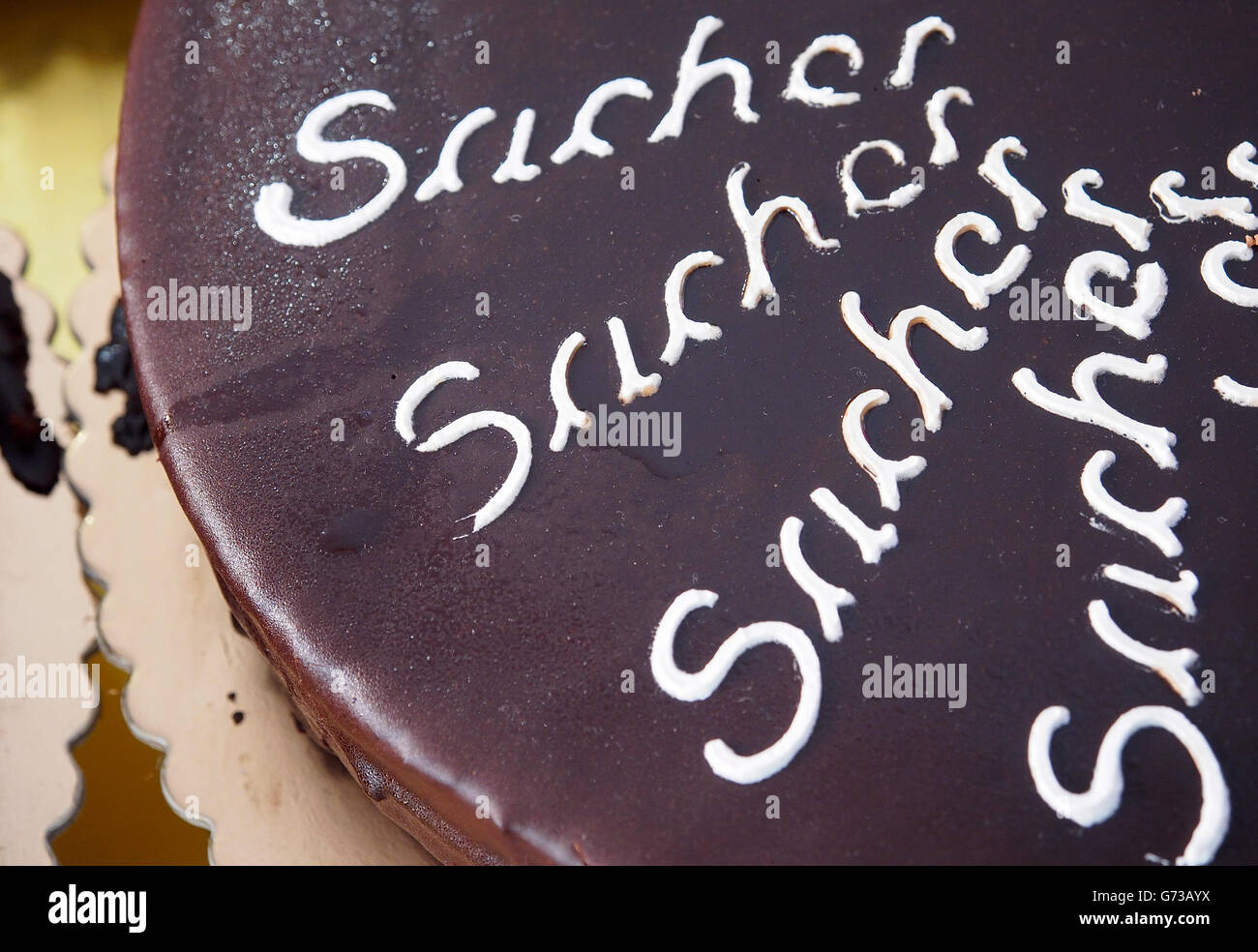 Nahaufnahme einer Sachertorte Kuchen. Stockfoto