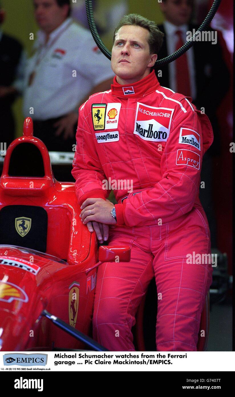 Autorennen ... Großer Preis Von Italien. Michael Schumacher Uhren aus der Ferrari-Garage Stockfoto