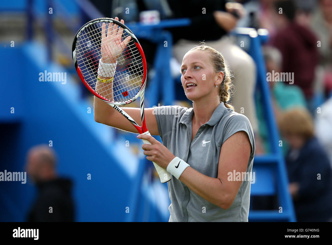 Tennis - AEGON International 2014 - Tag 2 - Devonshire Park. Petra Kvitova feiert den Sieg über Lucie Safarova während der AEGON International im Devonshire Park, Eastbourne. Stockfoto