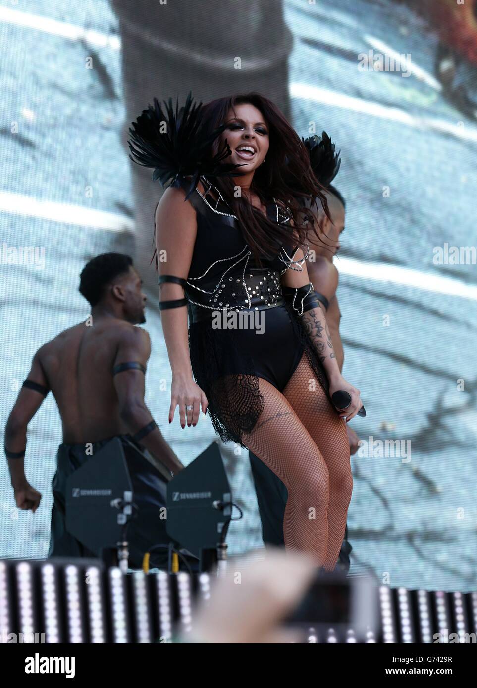 Capital FM Summertime Ball - London. Jesy Nelson von Little Mix tritt während des Summertime Ball von Capital FM im Wembley Stadium, London, auf. Stockfoto