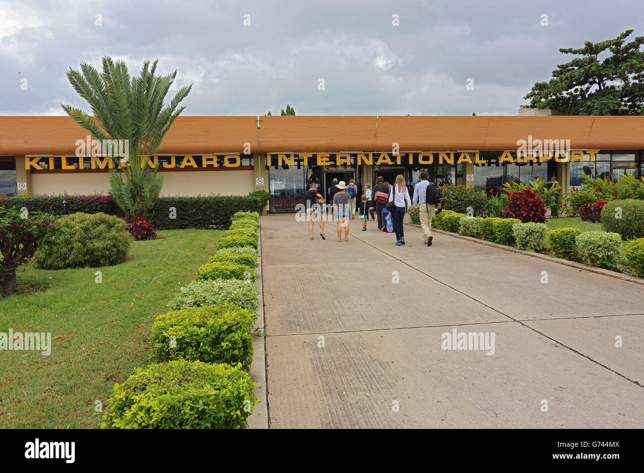 Kilimanjaro flughafen Fotos und Bildmaterial in hoher Auflösung Alamy