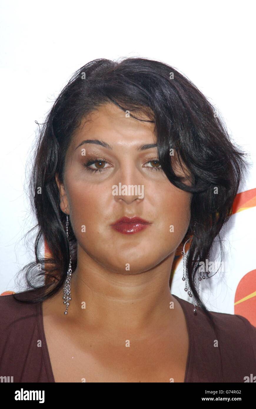 Nadia Almada, die Gewinnerin der Reality-TV-Show Big Brother 5, während ihres Gastauftritts auf MTV's TRL - Total Request Live - Show, in ihren neuen Studios im Leicester Square, im Zentrum von London. Stockfoto