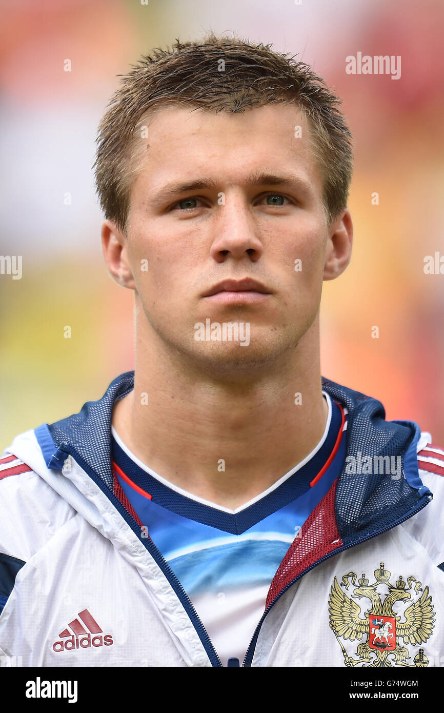 Maksim kanunnikov von russland russland v belgien Fotos und